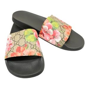 GUCCI GG Blooms Supreme Floral Slide Sandal, Pink, GG Canvas size 38